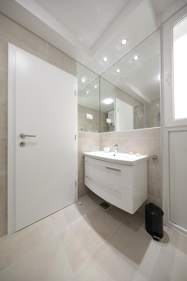 Penzión pre hostí Luxury